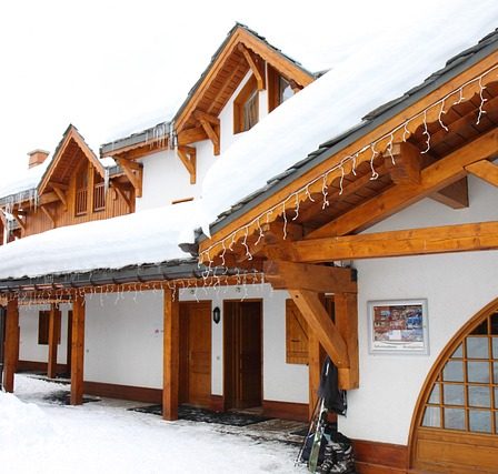 chalet de montagne luxe en hiver